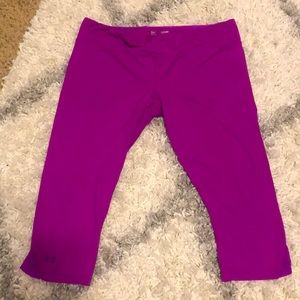 Under armor cropped leggings
